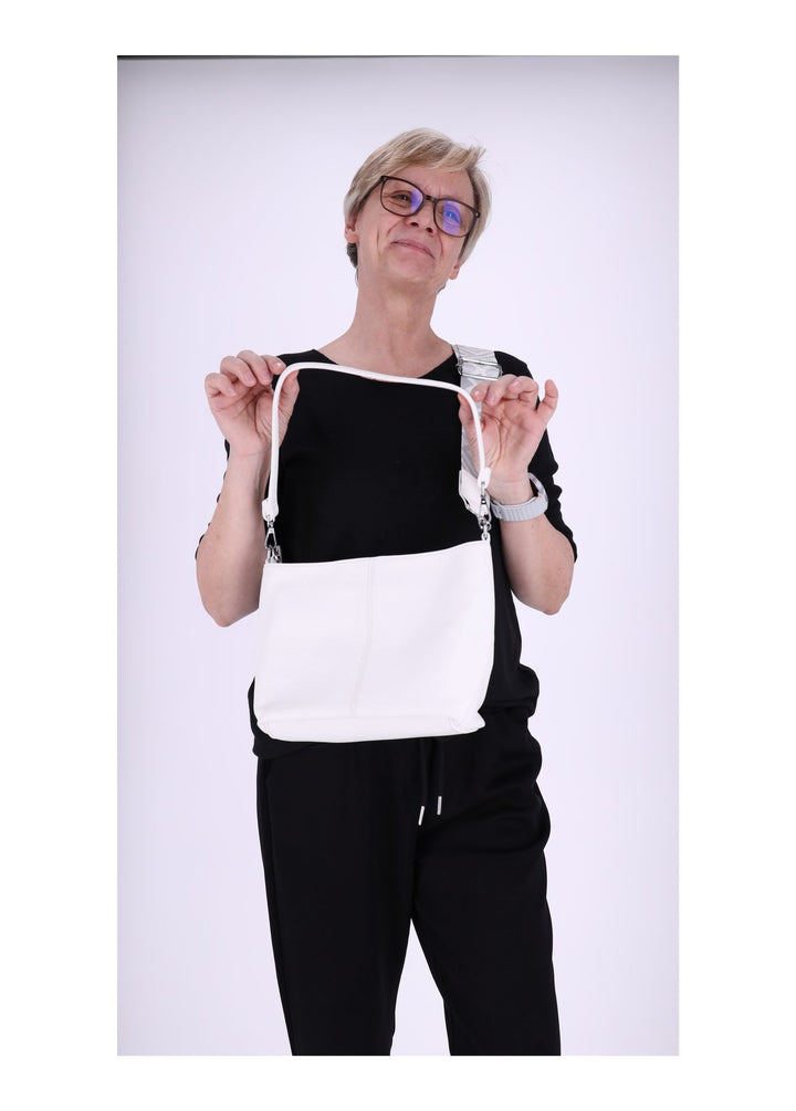 Umhängetasche mit zwei Trageriemen