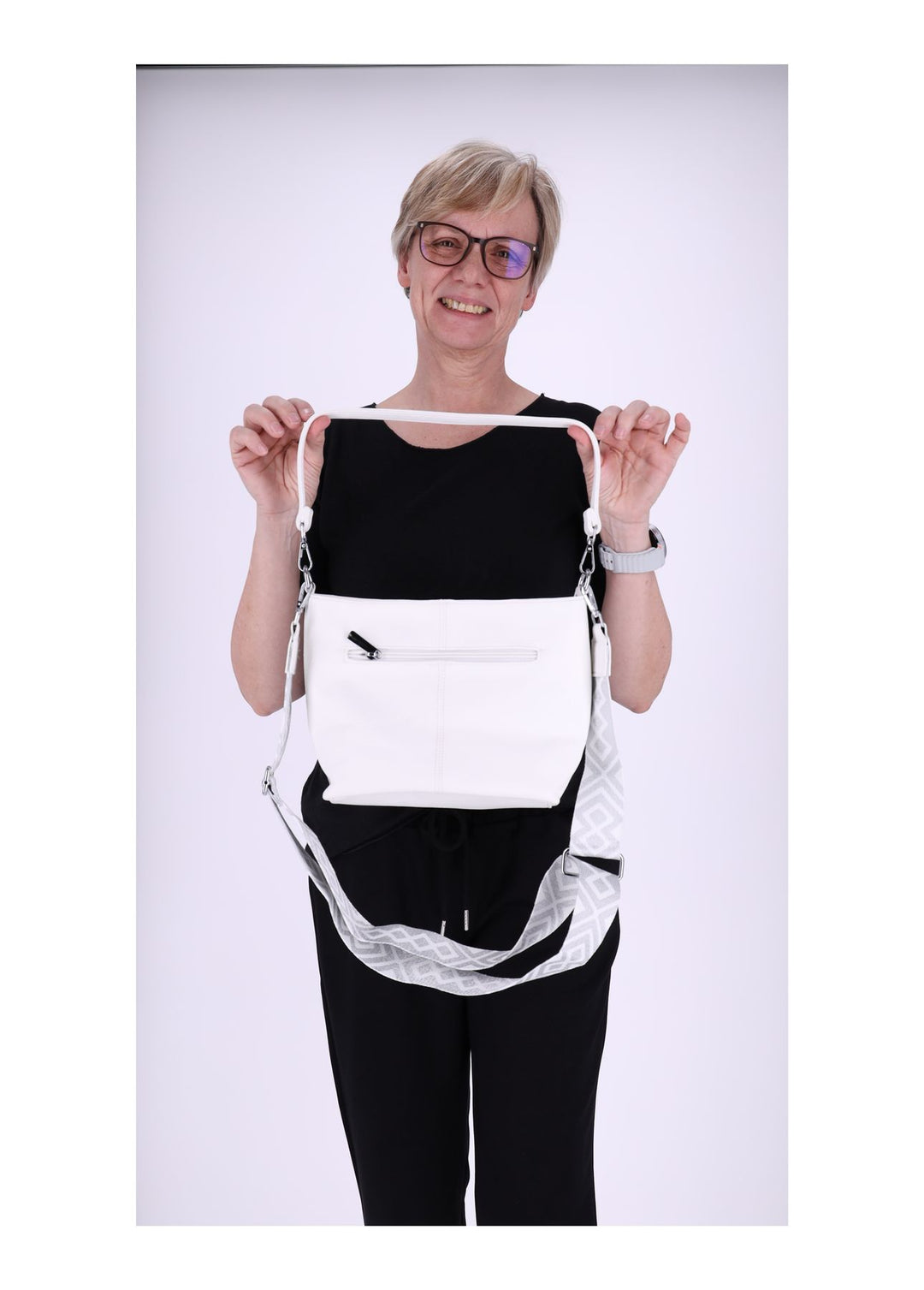 Umhängetasche mit zwei Trageriemen