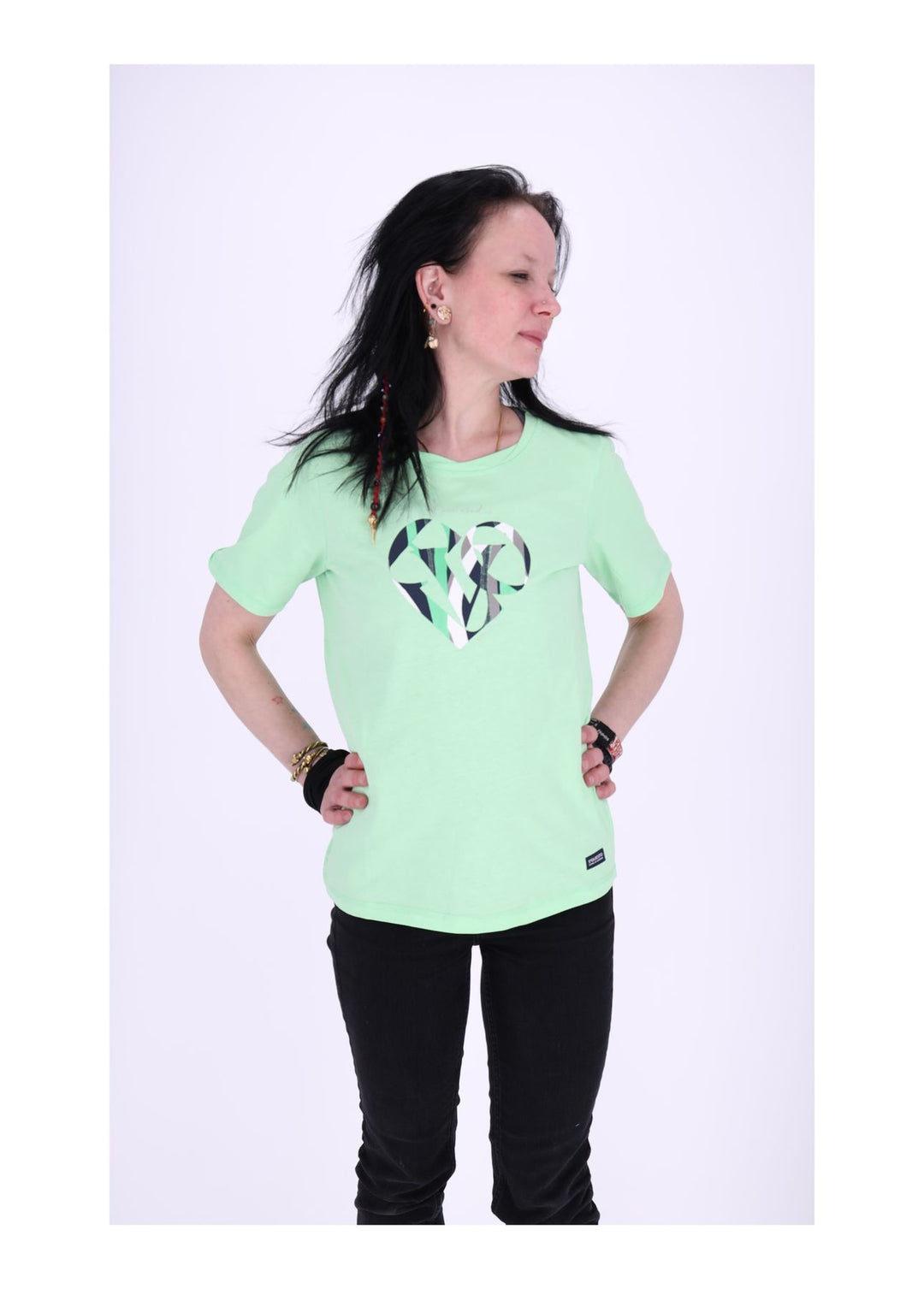 SOQUESTO Damen T-Shirt Herzprint