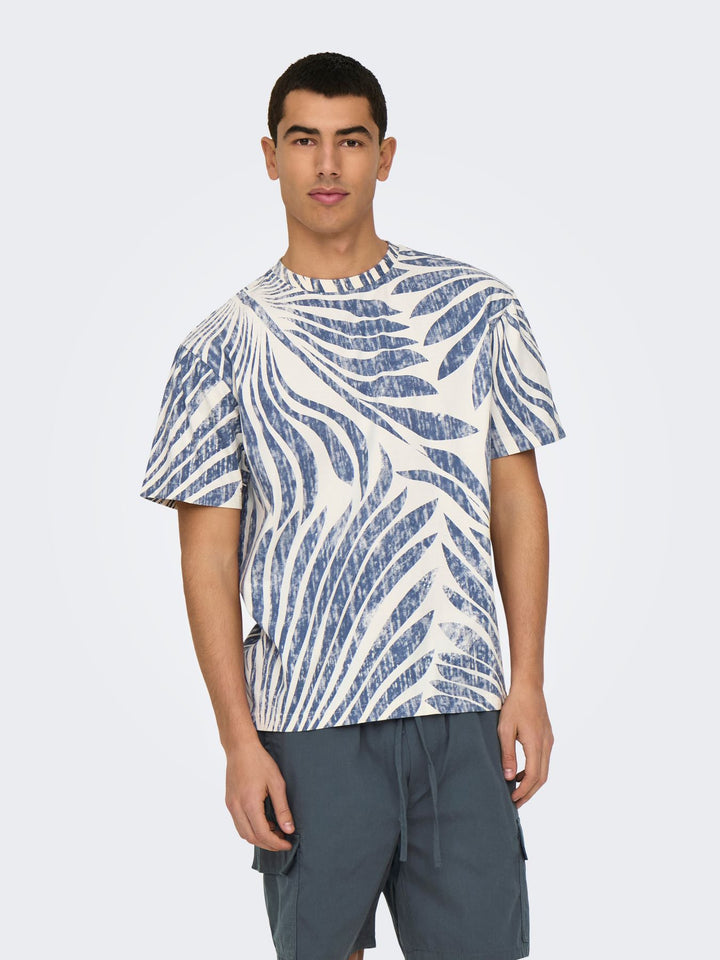 Herren ONSZEKE LIFE REG WASHED SS AOP TEE