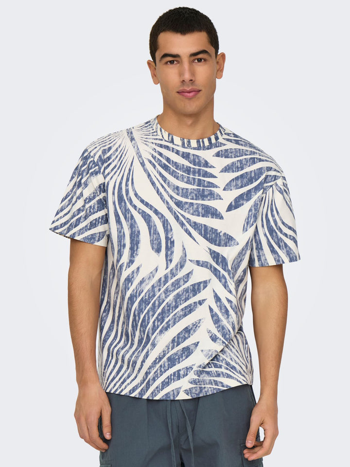 Herren ONSZEKE LIFE REG WASHED SS AOP TEE