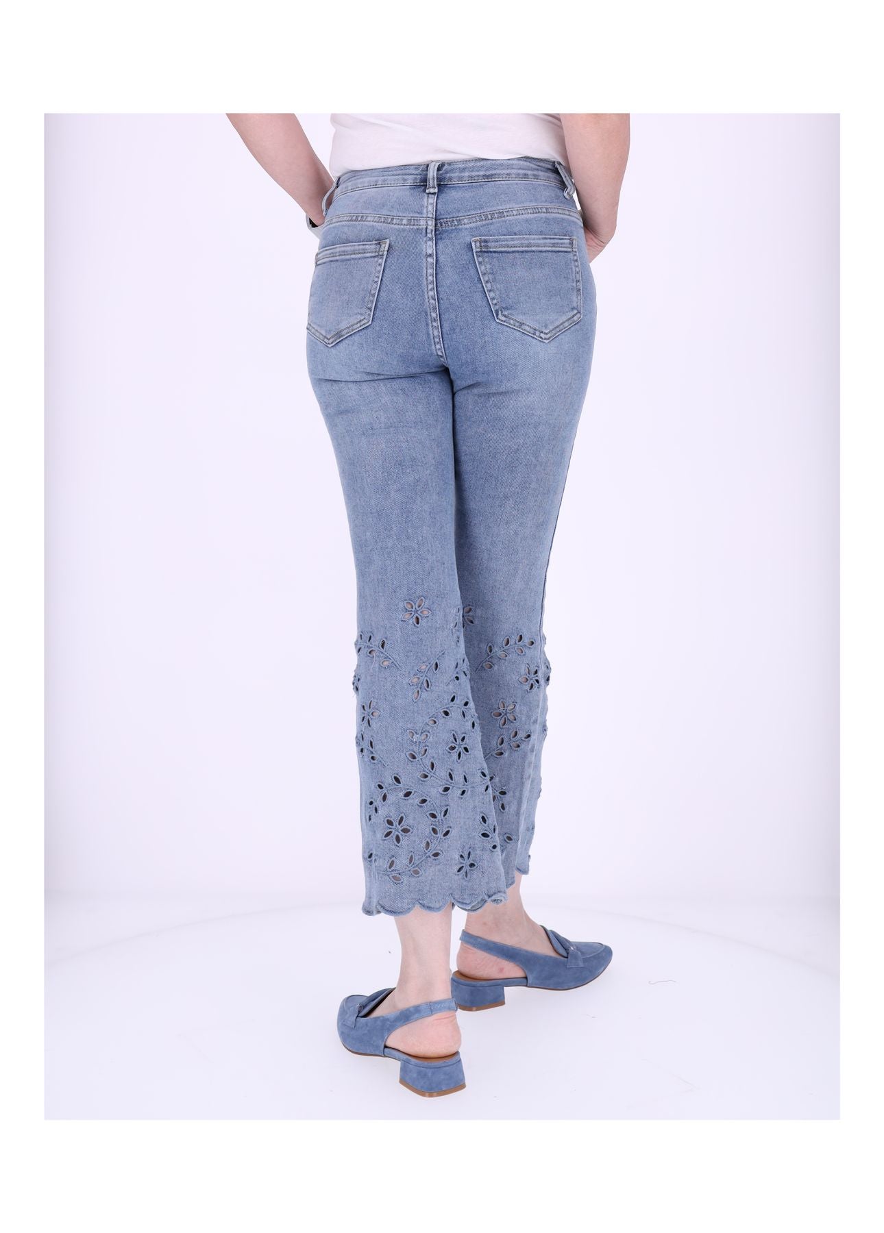 Jeans Damen 3/4 Lang Lochmuster