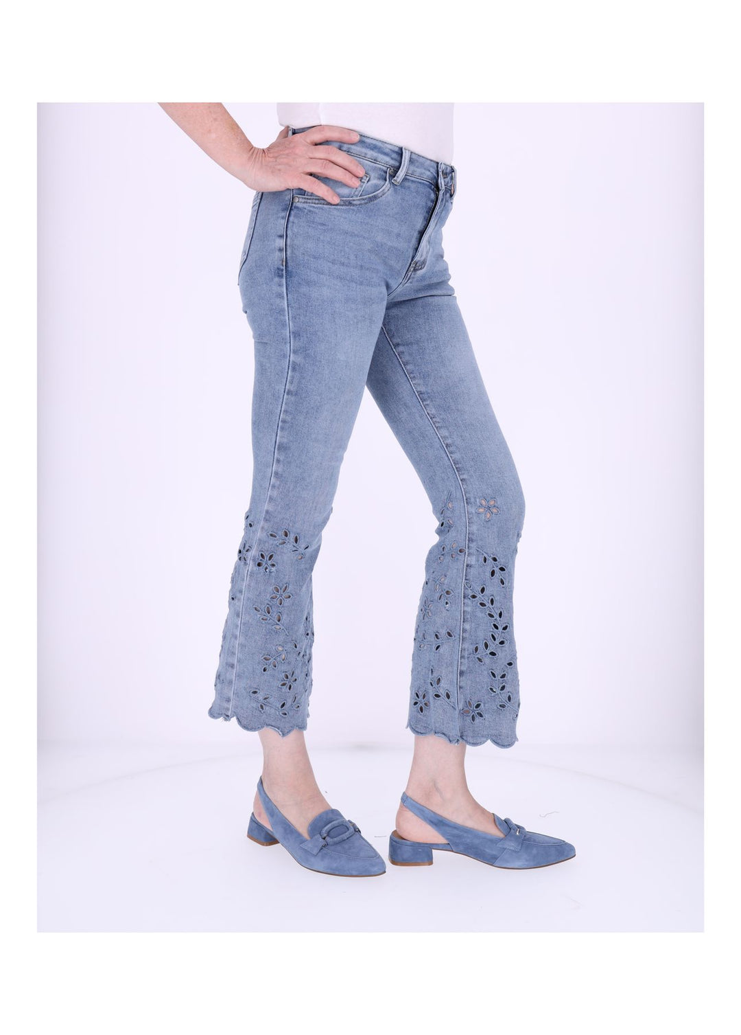 Jeans Damen 3/4 Lang Lochmuster