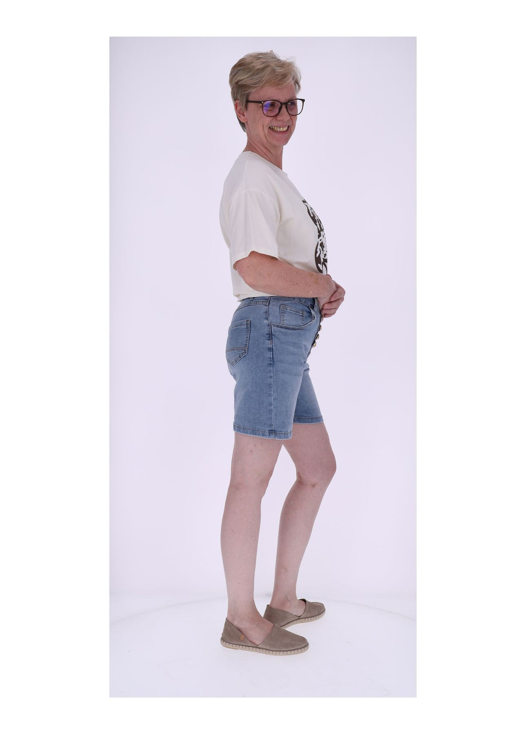 Jeans Short bunte Knöpfe