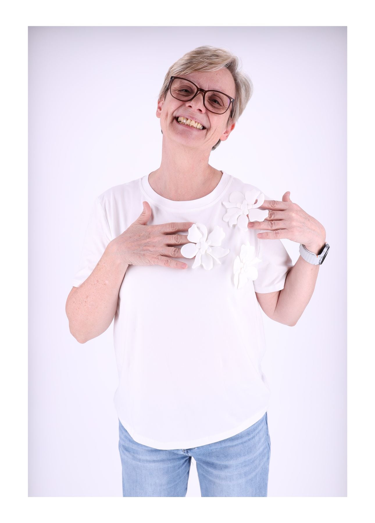 T-Shirt Damen mit Ansteckblume