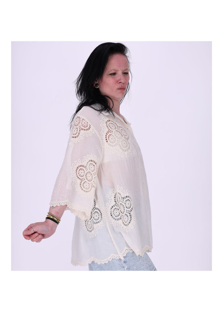 Bluse Lochmuster 1/2 Arm