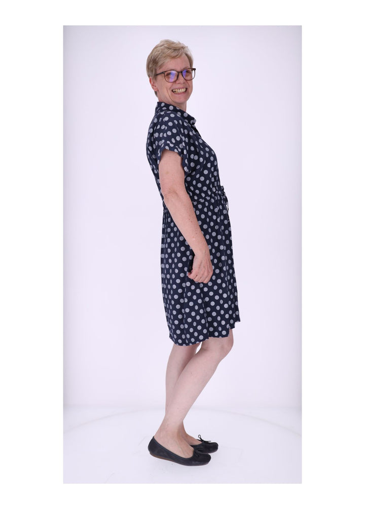 Kleid Punkte Tunnelzug