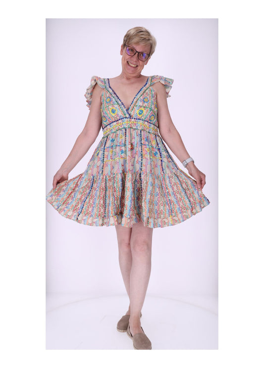 Trägerkleid Rüschen am Träger Pailetten