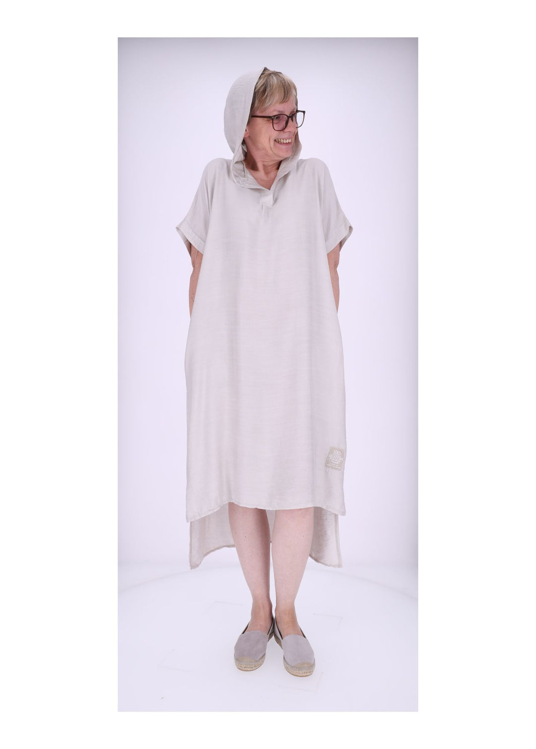 Kleid Lang Viskose Kapuze