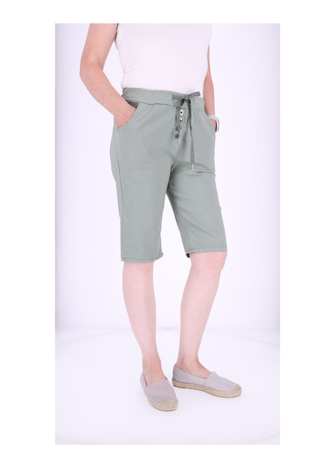 Joggingshort Damen angedeutete Knopfleiste