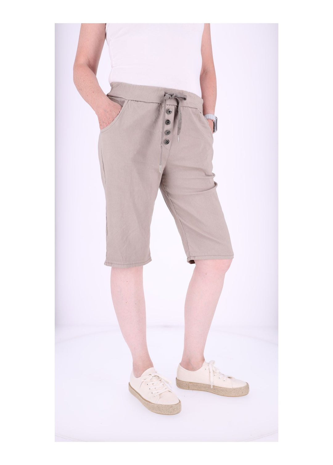 Joggingshort Damen angedeutete Knopfleiste