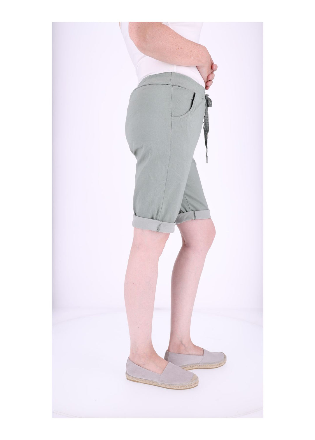 Joggingshort Damen angedeutete Knopfleiste