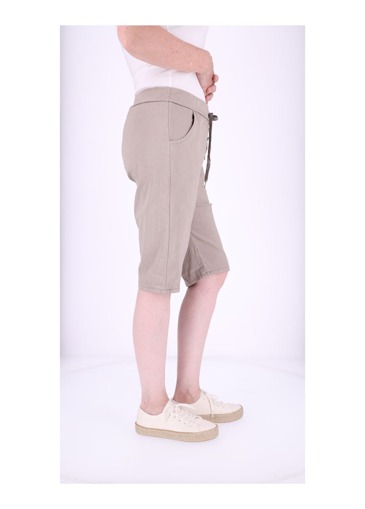 Joggingshort Damen angedeutete Knopfleiste