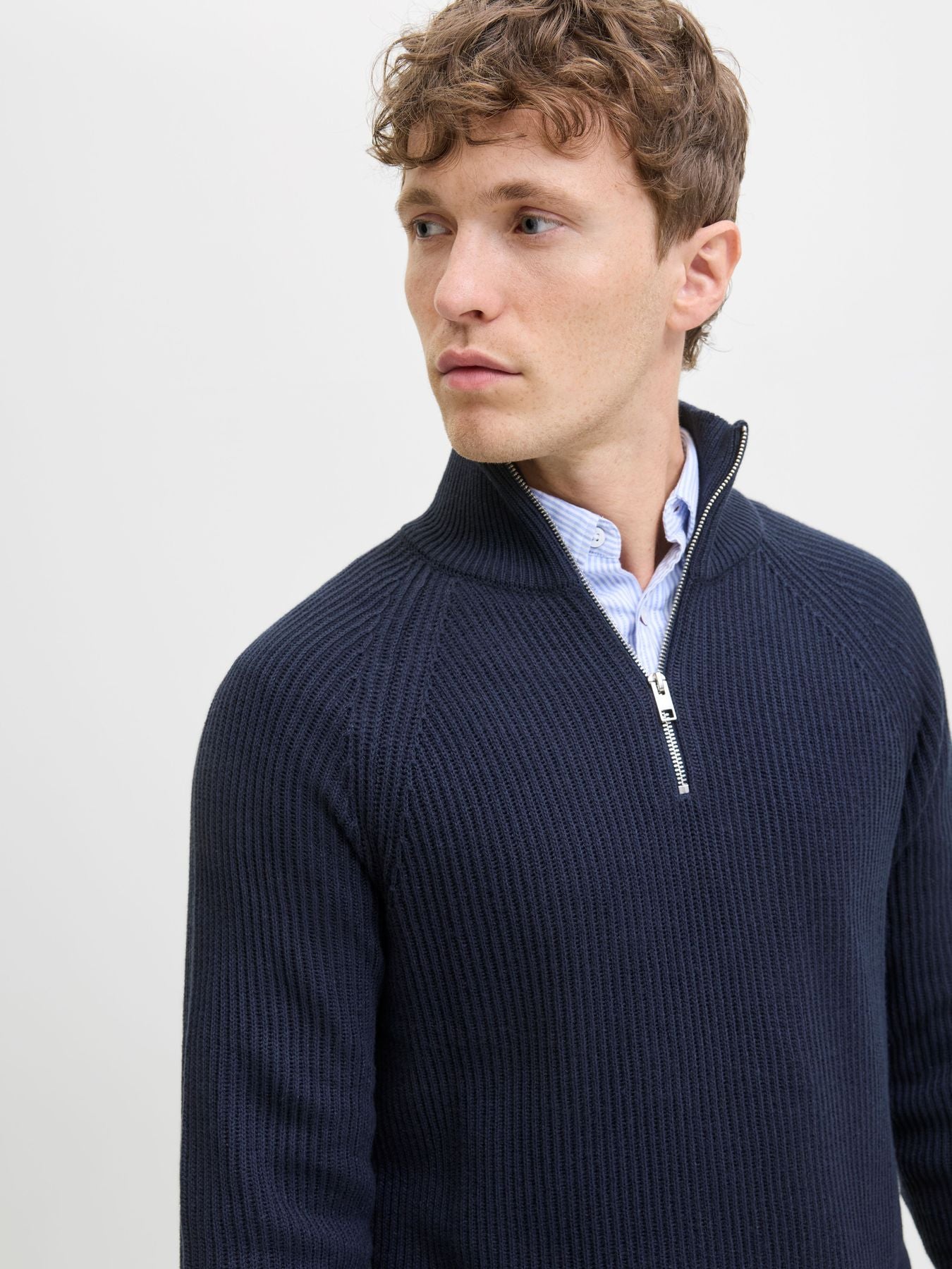Herren JJPANNEL KNIT HALF ZIP AW25