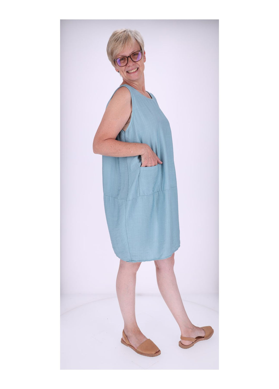 Kleid breite Träger Taschen