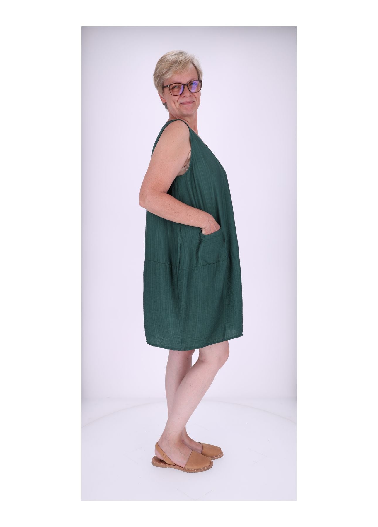 Kleid breite Träger Taschen