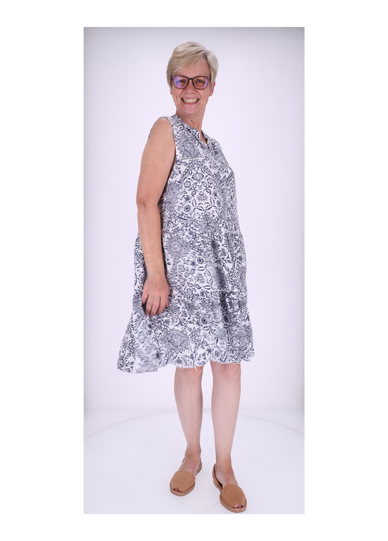 Stufenkleid o.Arm AOP