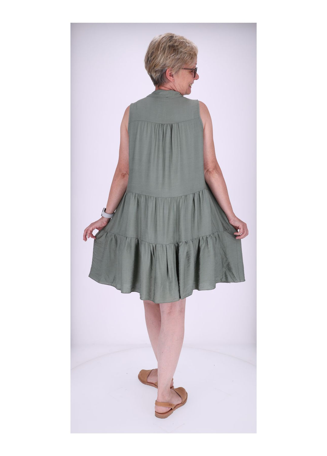 Stufenkleid V-Ausschnitt