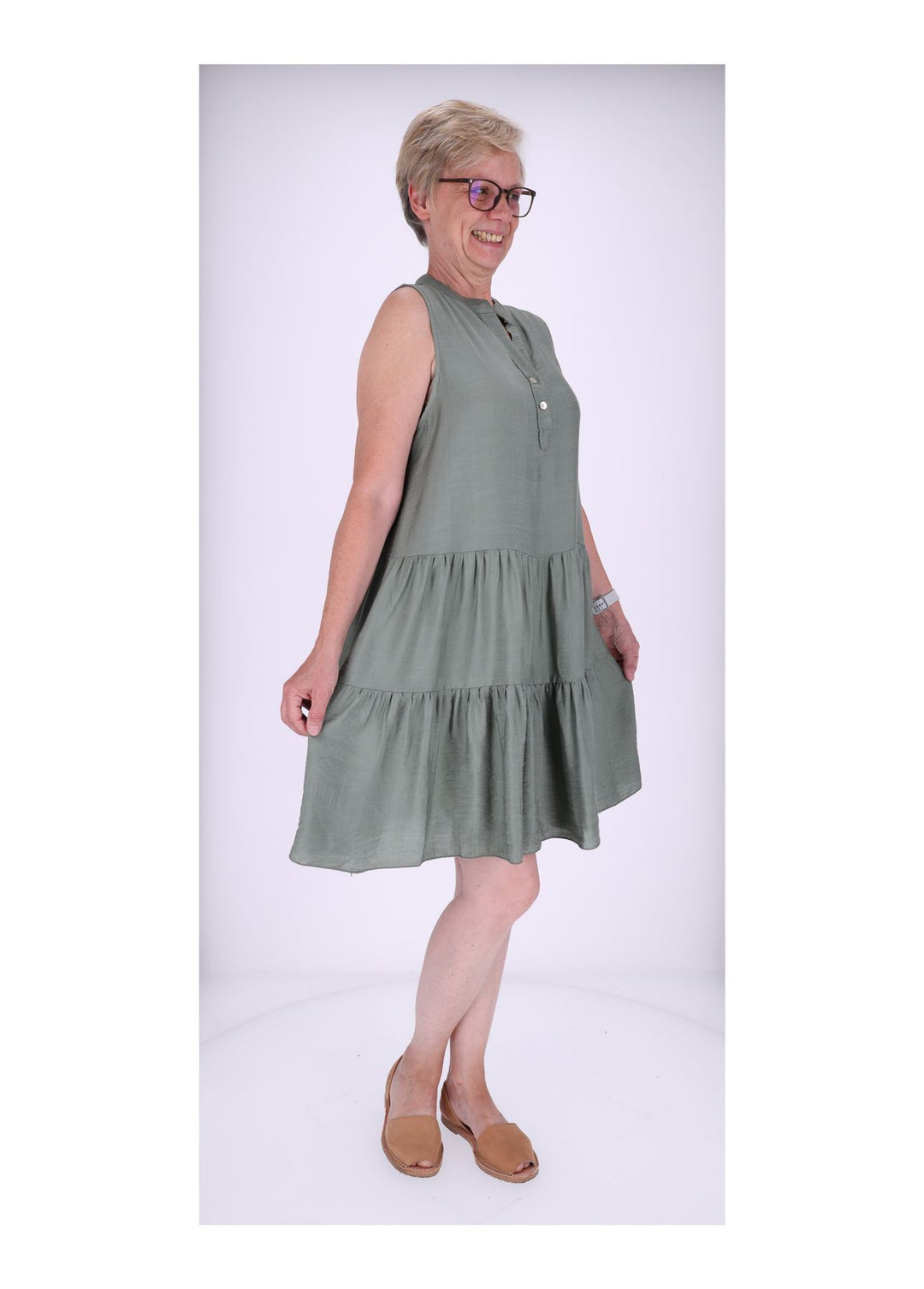 Stufenkleid V-Ausschnitt