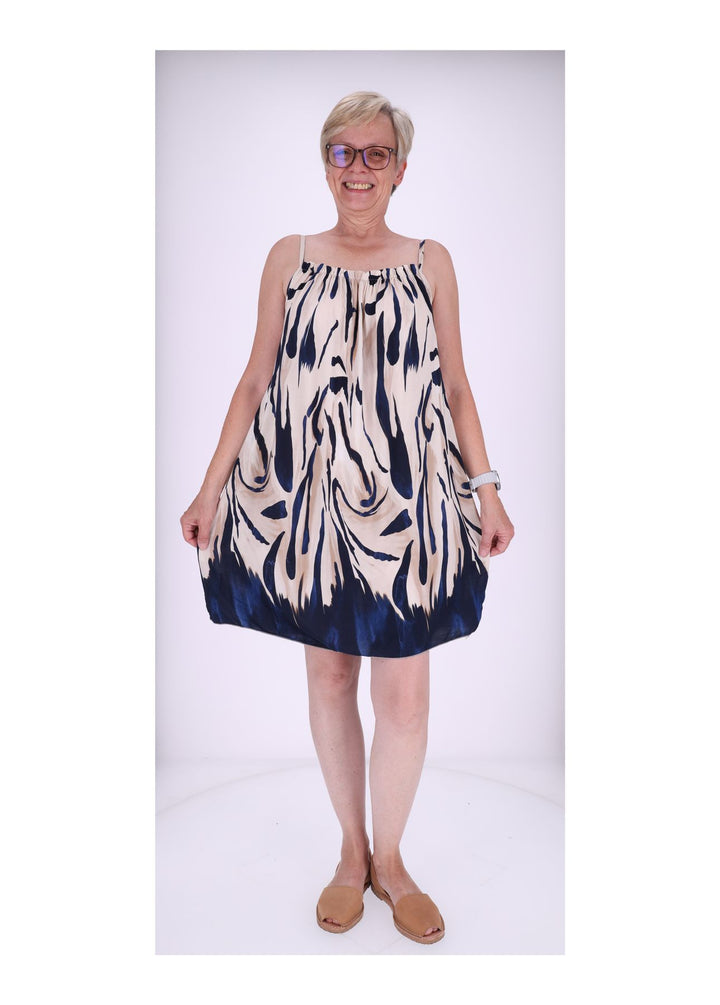 Kleid schmale Träger AOP grafisch