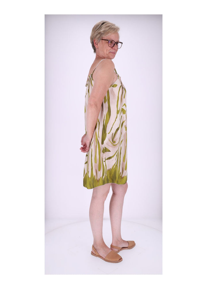 Kleid schmale Träger AOP grafisch