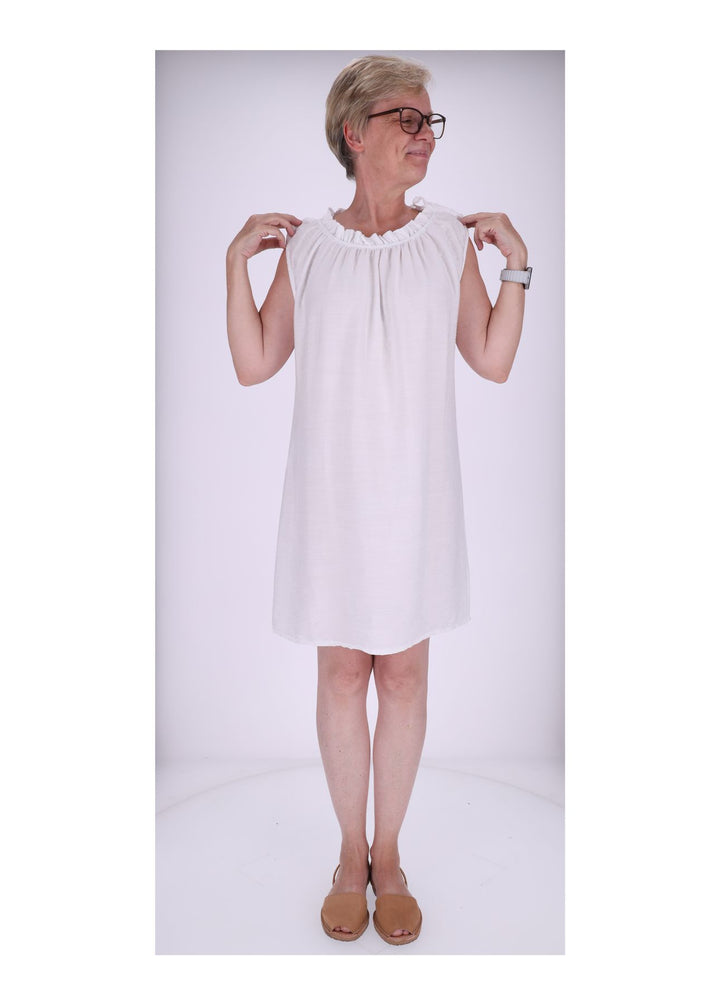 Trägerkleid Raffung am Kragen