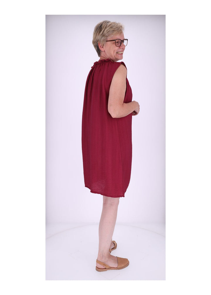 Trägerkleid Raffung am Kragen