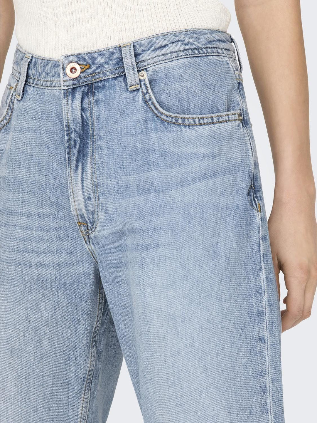 Straight High Waist Jeans