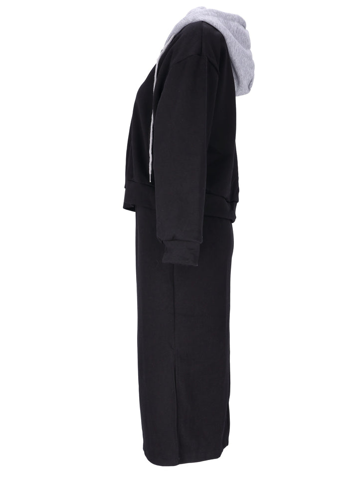 Set-Rock und Sweatjacke